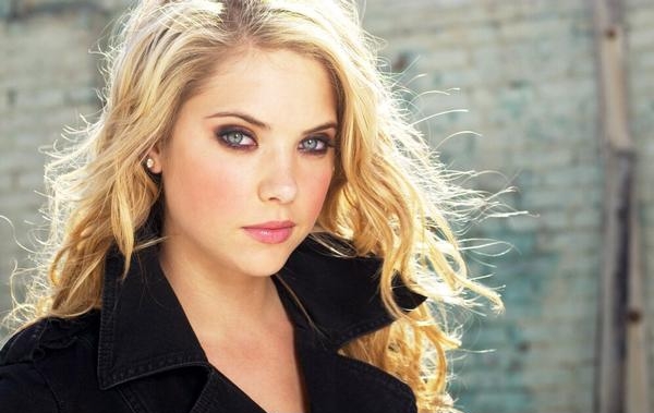 Ashley-Benson.jpg